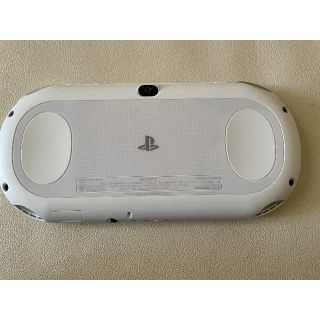 美品 SONY PSVitaホワイト本体メモリカード付