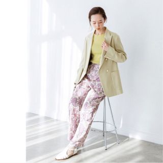 IENA - 【新品】IENA フラワーペイズリーサテンイージーパンツの通販