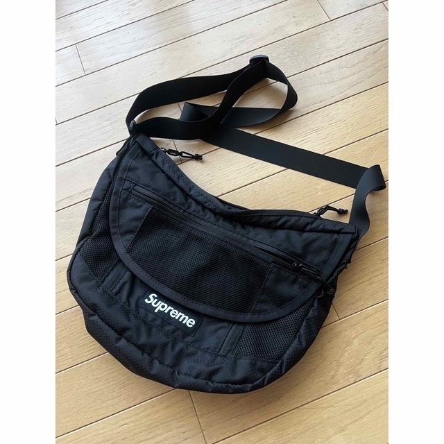 Supreme Small Messenger Bag