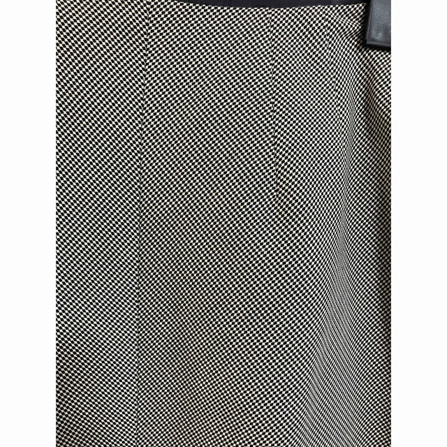 MICHEL KLEIN(ミッシェルクラン)のスカート　2着　セット売り レディースのスカート(ひざ丈スカート)の商品写真