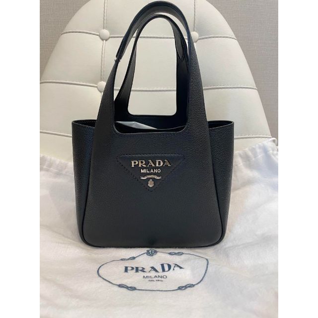 茄子紺 PRADA スモール レザー バッグ - 通販 - mixandmatch.io