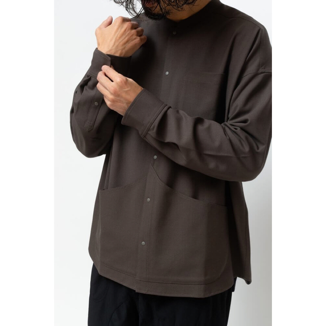 アトリエブルーボトル　Neo Wool Shirt Lite ブラウンS メンズのトップス(シャツ)の商品写真