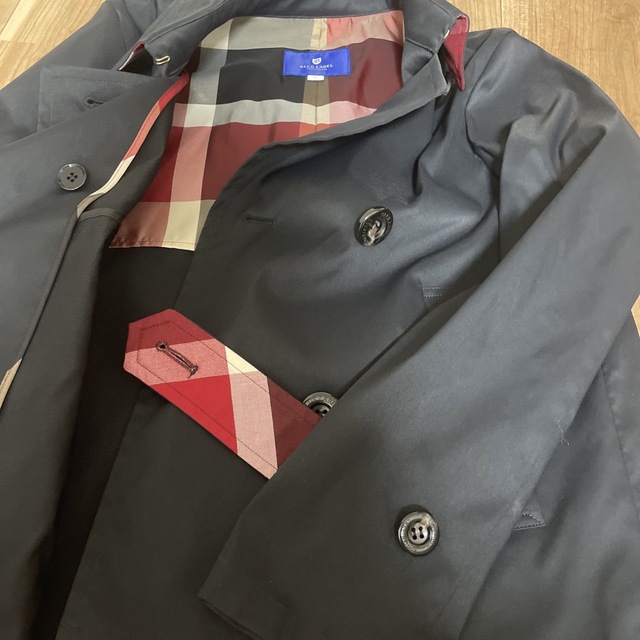 ブルーレーベルクレストブリッジ　ショートトレンチコート レディースのジャケット/アウター(トレンチコート)の商品写真