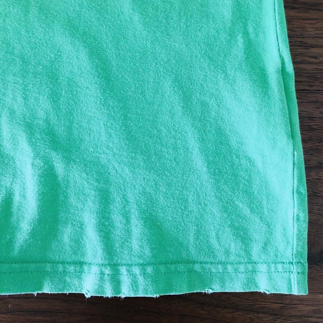 DSQUARED2(ディースクエアード)のディースクエアード【古着】Ｔシャツ　グリーン　DSQUARED2　イタリア製 レディースのトップス(Tシャツ(半袖/袖なし))の商品写真