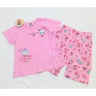 アンパンマン(アンパンマン)の新品　110cm　アンパンマン　夏おしゃれ女の子半袖Tシャツ5分丈パンツ　ピンク(Tシャツ/カットソー)