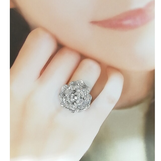 K18WG????ダイヤ✨1.01ct✨綺麗な????薔薇リング????キラキラ感も素敵????