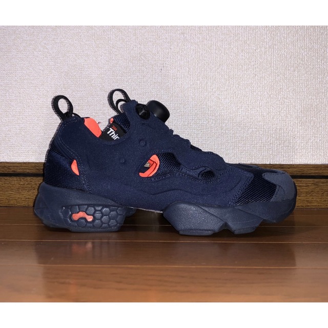 Reebok(リーボック)の美品 REEBOK INSTA PUMP FURY TECH 23.5cm og レディースの靴/シューズ(スニーカー)の商品写真