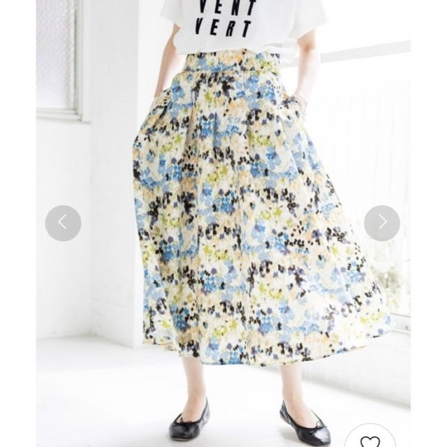 IENA(イエナ)のいたぞう様【IENA】かすれフラワーギャザースカート レディースのスカート(ロングスカート)の商品写真