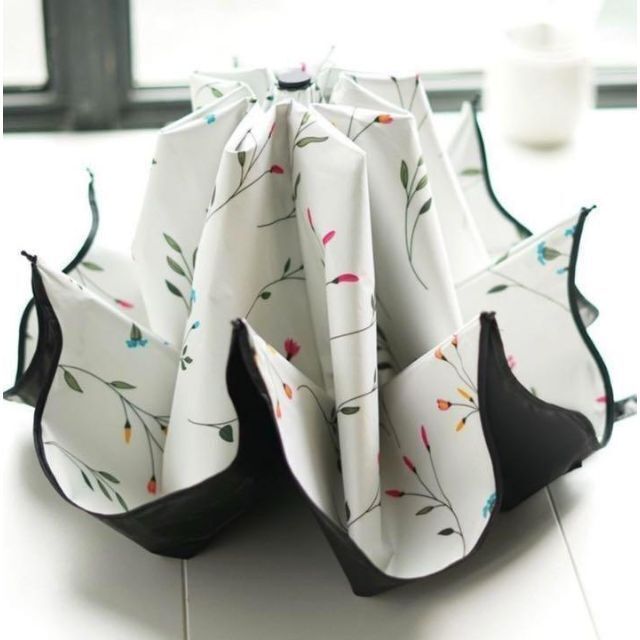 日傘 折り畳み 遮光 100% 花柄 晴雨兼用 軽量 カラフル 夏 白 ホワイト レディースのファッション小物(傘)の商品写真