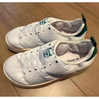 アディダス(adidas)のadidas スニーカー　PUFFYLETTE【値下げ】(スニーカー)