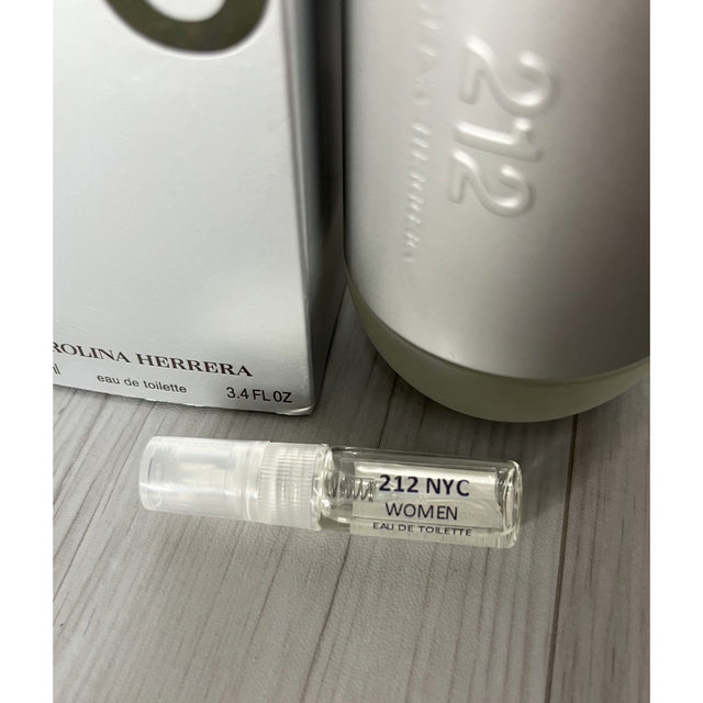 CAROLINA HERRERA(キャロライナヘレナ)のキャロライナヘレラ 212 オードトワレ EDT 1.5ml コスメ/美容の香水(香水(女性用))の商品写真