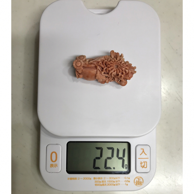 美品　本珊瑚　27.8g   乱菊　帯留　珊瑚　コーラル　帯留め　洋銀刻印あり