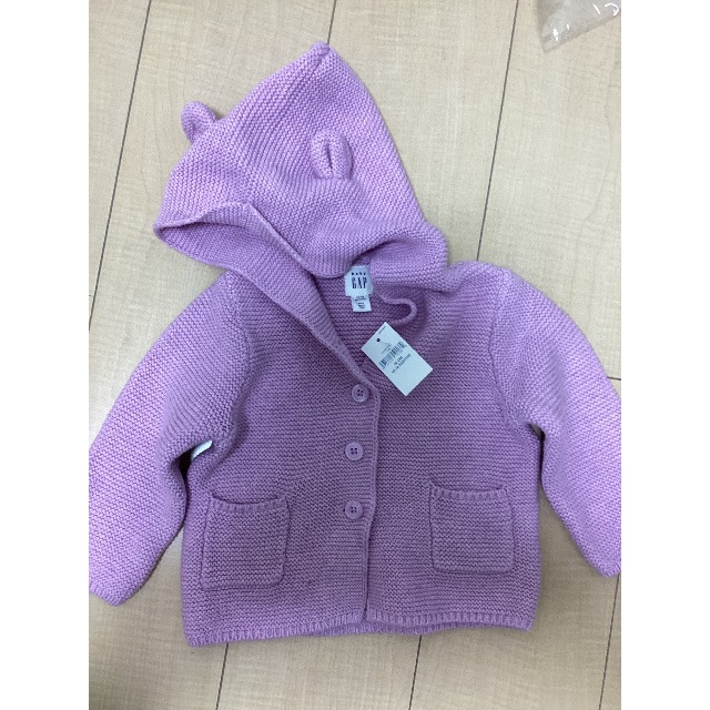 GAP(ギャップ)のGAP カーディガン　80 キッズ/ベビー/マタニティのベビー服(~85cm)(カーディガン/ボレロ)の商品写真