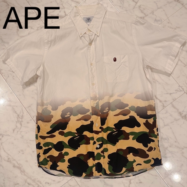 A BATHING APE(アベイシングエイプ)のAPE エイプ　シャツ　迷彩　ミリタリー　カモフラ柄 メンズのトップス(シャツ)の商品写真