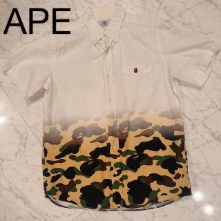 アベイシングエイプ(A BATHING APE)のAPE エイプ　シャツ　迷彩　ミリタリー　カモフラ柄(シャツ)