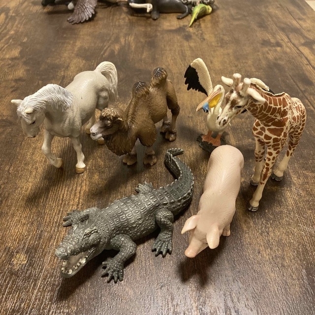 Schleich(シュライヒ)の最終値下げ　まとめ売りのみ　シュライヒ　28体（1996〜2011年製）廃番 エンタメ/ホビーのフィギュア(その他)の商品写真