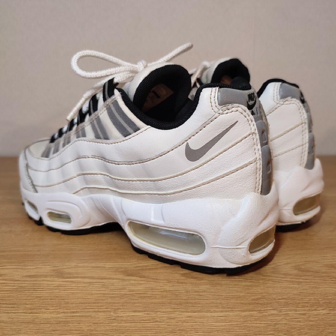 極美品 大人気 NIKE AIR MAX 95 MONOTONE②