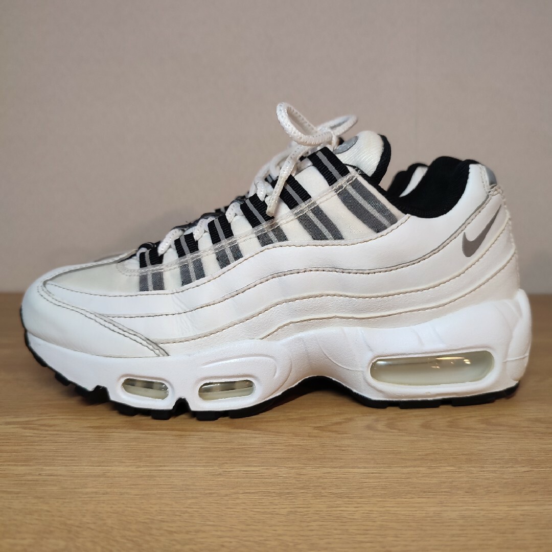 極美品 大人気 NIKE AIR MAX 95 MONOTONE②