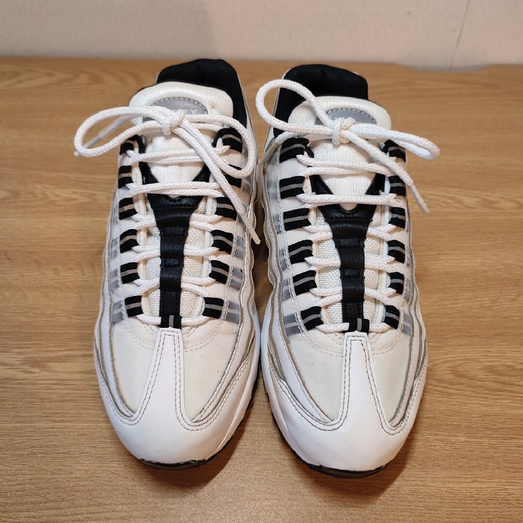 極美品 大人気 NIKE AIR MAX 95 MONOTONE②