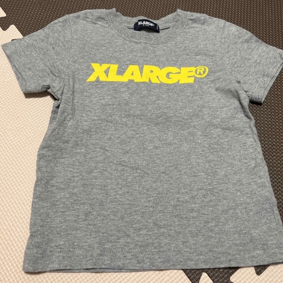 XLARGE(エクストララージ)のXLARGE Tシャツ キッズ/ベビー/マタニティのキッズ服男の子用(90cm~)(Tシャツ/カットソー)の商品写真