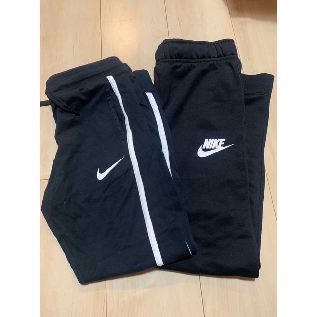 NIKE(ナイキ)のNIKE スウェットパンツ キッズ/ベビー/マタニティのキッズ服男の子用(90cm~)(パンツ/スパッツ)の商品写真