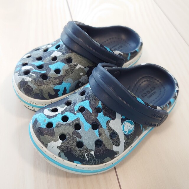 crocs(クロックス)の【美品】クロックス c6 14cm キッズ/ベビー/マタニティのベビー靴/シューズ(~14cm)(サンダル)の商品写真