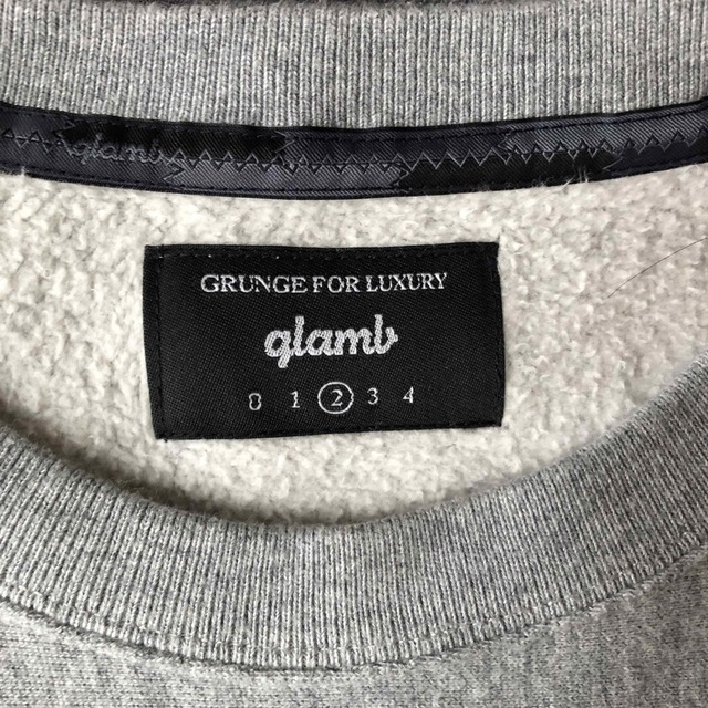 glamb(グラム)のglambグラム　キングダムコラボ　トウスウェット メンズのトップス(スウェット)の商品写真