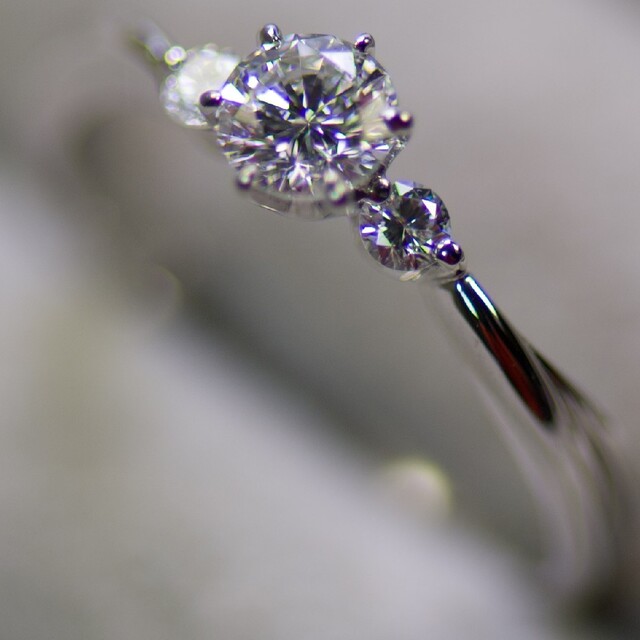 いラインアップ NINA RICCI ニナリッチ Pt900 0.32ct 0.08ct 10.5号