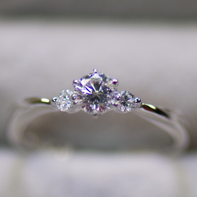 ニナリッチ Pt900 0.32ct 0.08ct 10.5号 ダイヤリング | mawadgroup.com