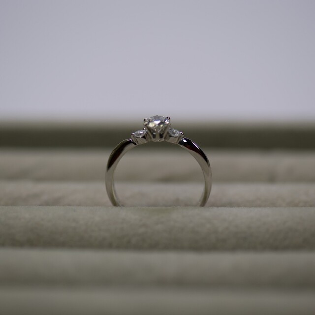 ニナリッチ Pt900 0.32ct 0.08ct 10.5号 ダイヤリング | mawadgroup.com