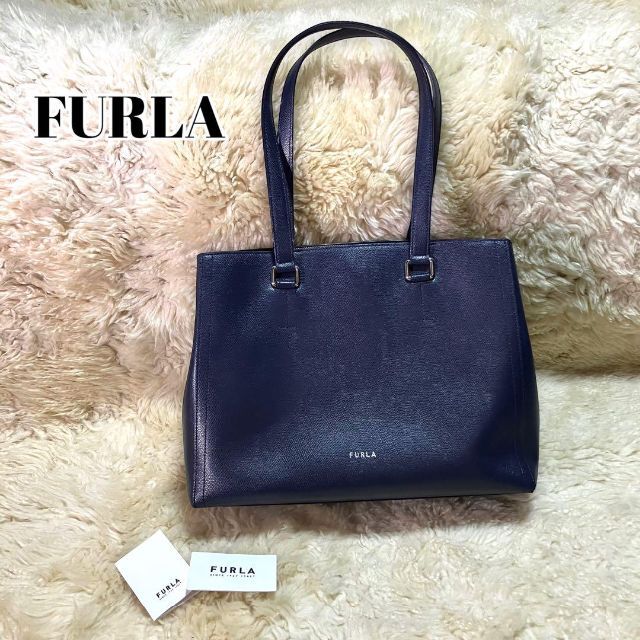 美品 FURLA フルラ ネクスト Mトートバッグ レザー 肩掛け オフィス