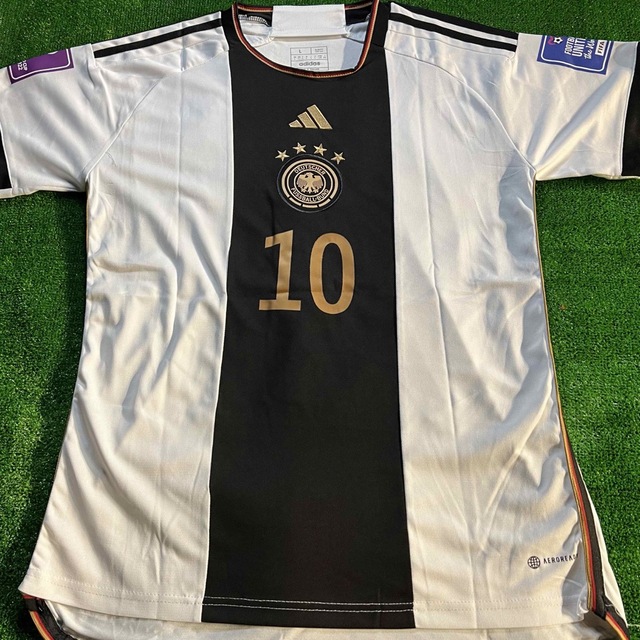 【新品】ニャブリ ドイツ代表(H)2022W杯 no.10 パッチ付き Mサイズ