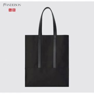 ユニクロ(UNIQLO)の【UNIQLO JW ANDERSON】　新品未使用　トートバッグ　黒　男女兼用(トートバッグ)