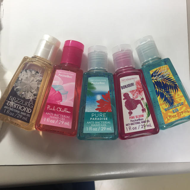 Bath & Body Works(バスアンドボディーワークス)のBath and body works ハンドジェル 手ピカジェル アメリカ インテリア/住まい/日用品のキッチン/食器(アルコールグッズ)の商品写真