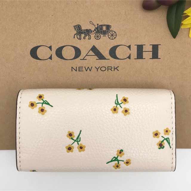 COACH 大人気！！ 6リング キーケース フローラル チョーク 花柄 新品