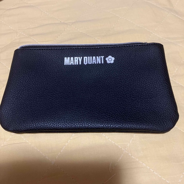 MARY QUANT(マリークワント)の未使用品　マリークワント　ポーチ レディースのファッション小物(ポーチ)の商品写真