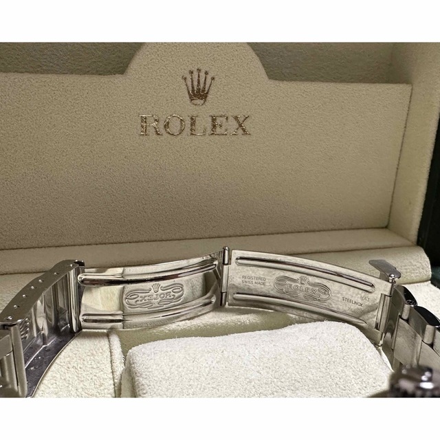 ROLEX(ロレックス)の専用　美品 ロレックス エクスプローラーI 114270 D番 メンズの時計(腕時計(アナログ))の商品写真