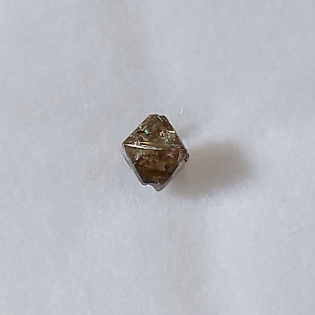 0.43ct 八面体 ダイヤモンド ダイアモンド 原石 ルース ケース付き ...