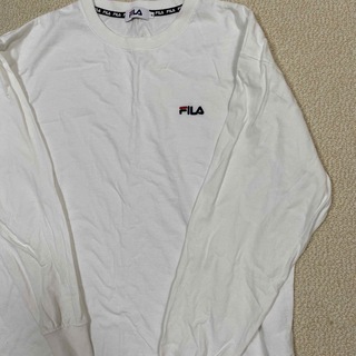 フィラ(FILA)のミル0930さま専用FILAロンＴ ホワイトと紫くすみピンク最終価格⚠️(Tシャツ(長袖/七分))