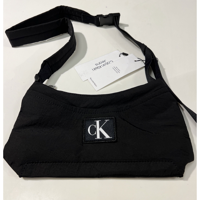 Calvin Klein(カルバンクライン)の【新品】Calvin Klein USA ショルダーバッグ/ブラック レディースのバッグ(ショルダーバッグ)の商品写真