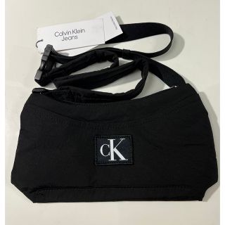 カルバンクライン(Calvin Klein)の【新品】Calvin Klein USA ショルダーバッグ/ブラック(ショルダーバッグ)