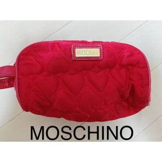 モスキーノ(MOSCHINO)のMOSCHINOポーチ(ポーチ)