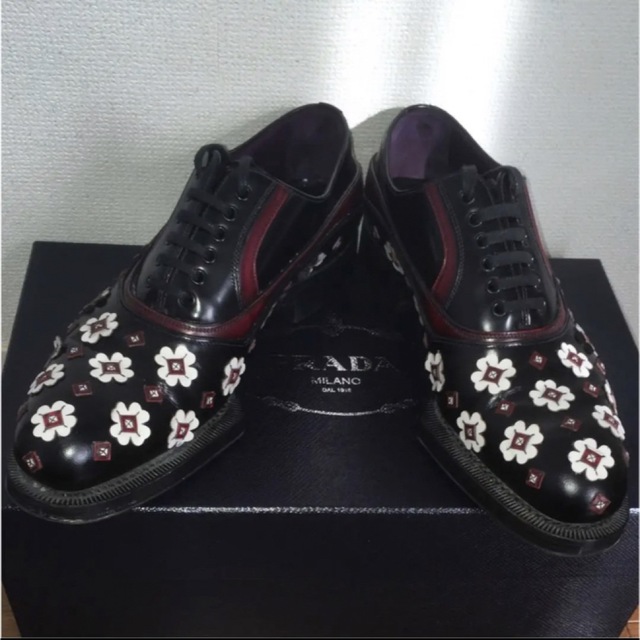 PRADA フラワー 12AW FLOWER 革靴 レザーシューズ 人気ブランドの新作