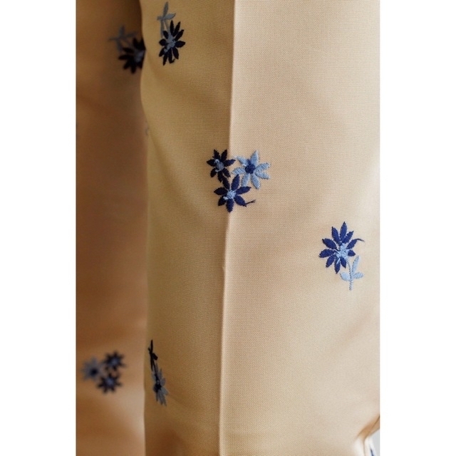 blueleaブルレア☆ Original embroidery pants の通販 by ringos shop
