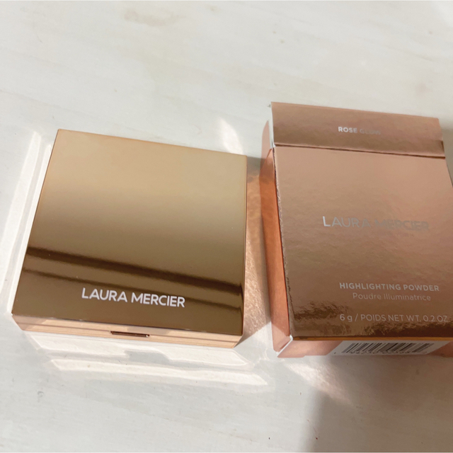 laura mercier(ローラメルシエ)のLAURA MERCIER ローズグロウ イルミネーター コスメ/美容のベースメイク/化粧品(フェイスカラー)の商品写真