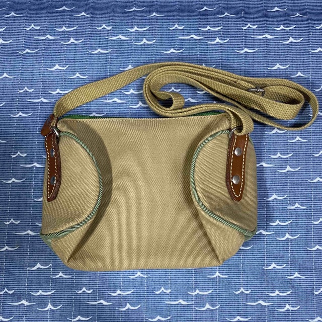 MK MICHEL KLEIN(エムケーミッシェルクラン)のMK ミッシェルクラン　ショルダーバッグ　緑 レディースのバッグ(ショルダーバッグ)の商品写真