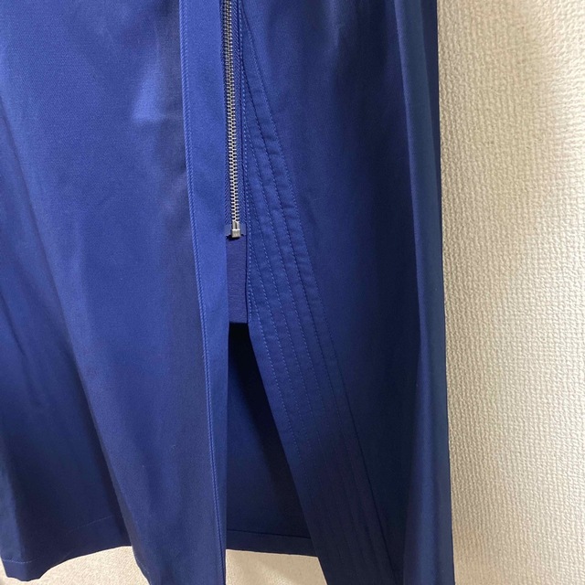 Jil Sander(ジルサンダー)の【ほぼ新品】＋J　ユニクロ　コットンリネンラップスカート　76ネイビー レディースのスカート(ロングスカート)の商品写真