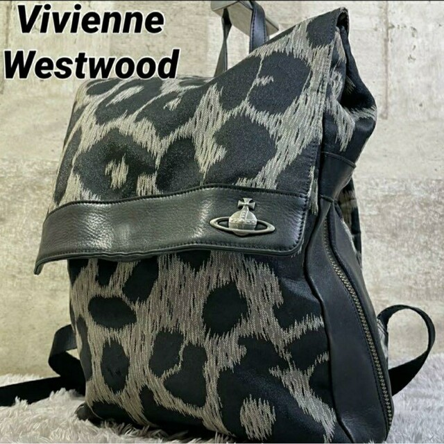 Vivienne Westwood(ヴィヴィアンウエストウッド)の美品入手困難°・*:ヴィヴィアンウエストウッド レオパード リュック レディースのバッグ(リュック/バックパック)の商品写真