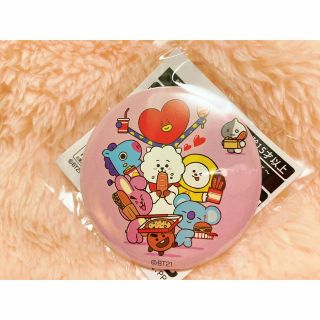 BT21 アート展　缶バッジ(キャラクターグッズ)