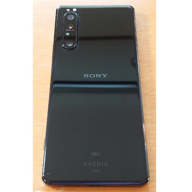 SONY(ソニー)のSONY Xperia 1 II ブラック SOG01 au SIMロック解除済 スマホ/家電/カメラのスマートフォン/携帯電話(スマートフォン本体)の商品写真